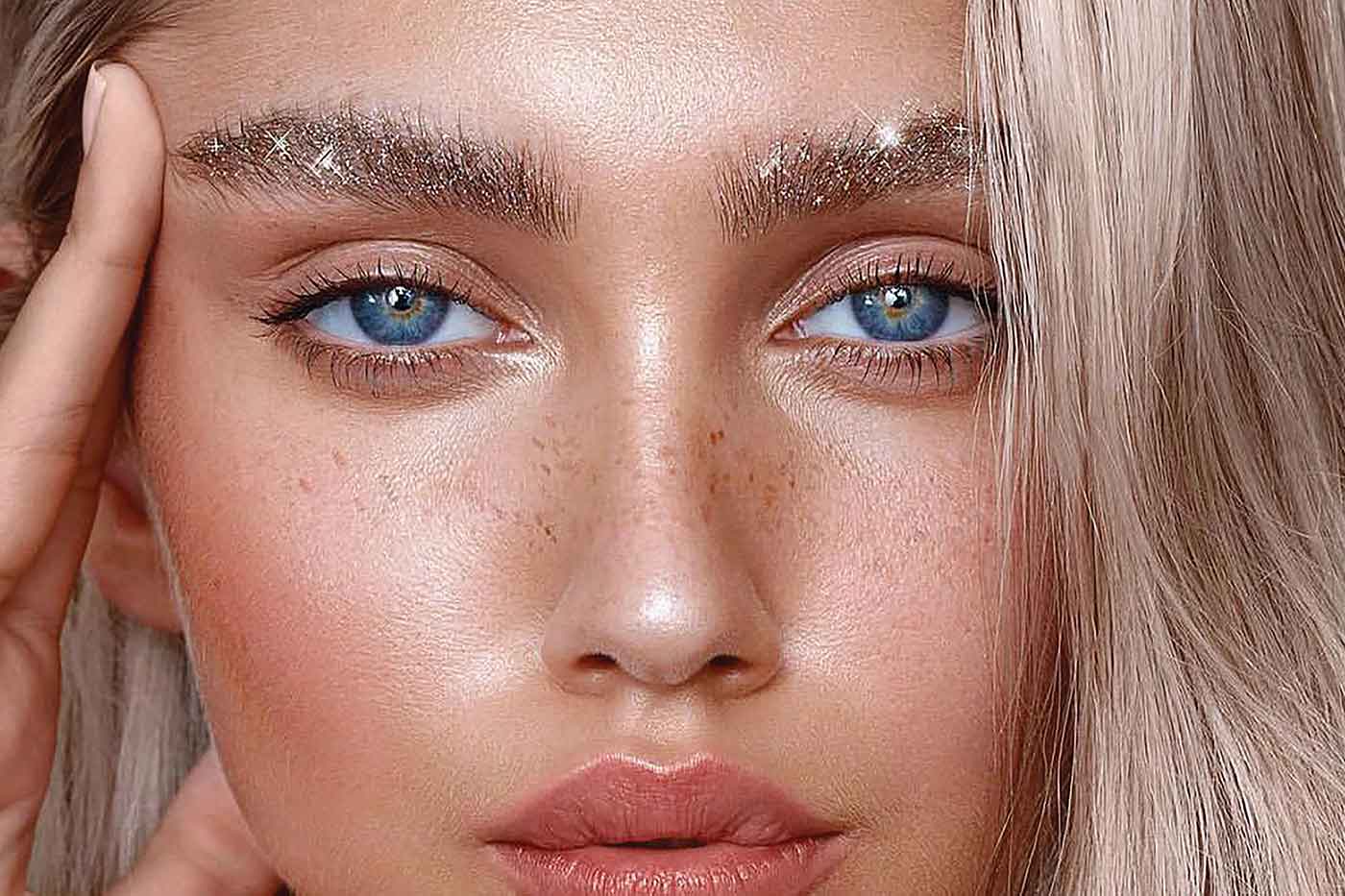 Top 8 Eyebrow Trends on social media - StyleSpeak